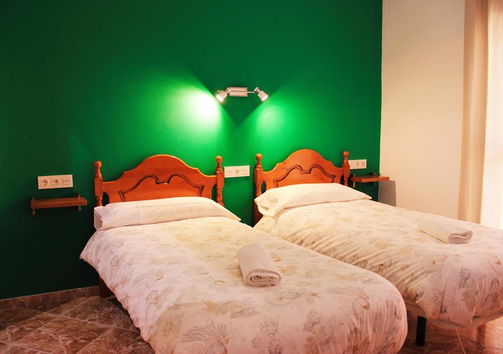Hostal La Zamora Каркабуэй Экстерьер фото